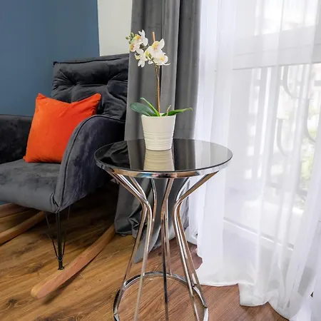 Metropole Apartment